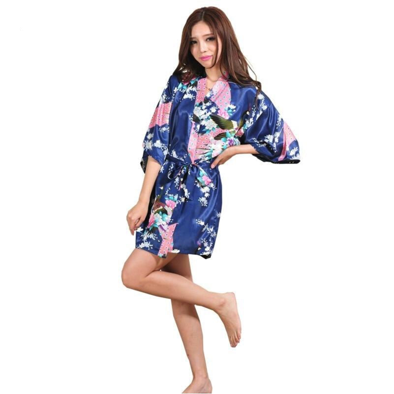 kimono - silk/satin robe - pretty floral